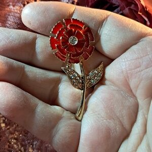 Timeless Red Enamel Flower w/ Rhinestones Goldtone Brooch